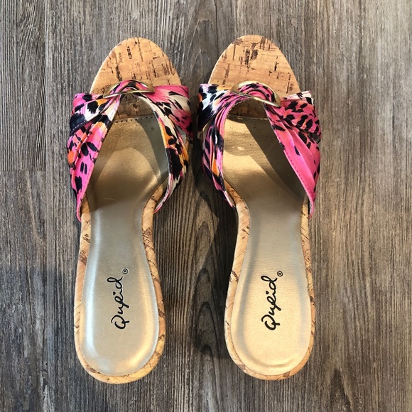 Qupid • Jasmine Open Toe Cut Out Heel Sandal - Picture 6 of 8